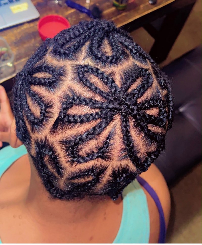 Cornrows with star design, top view